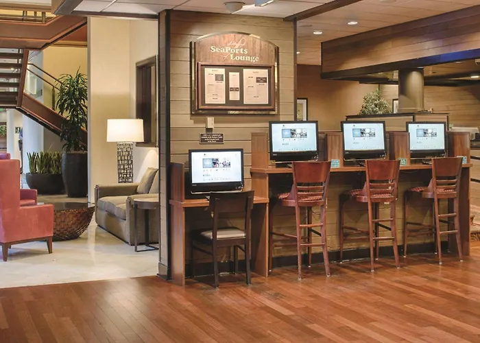 Doubletree By Hilton Seattle Airport